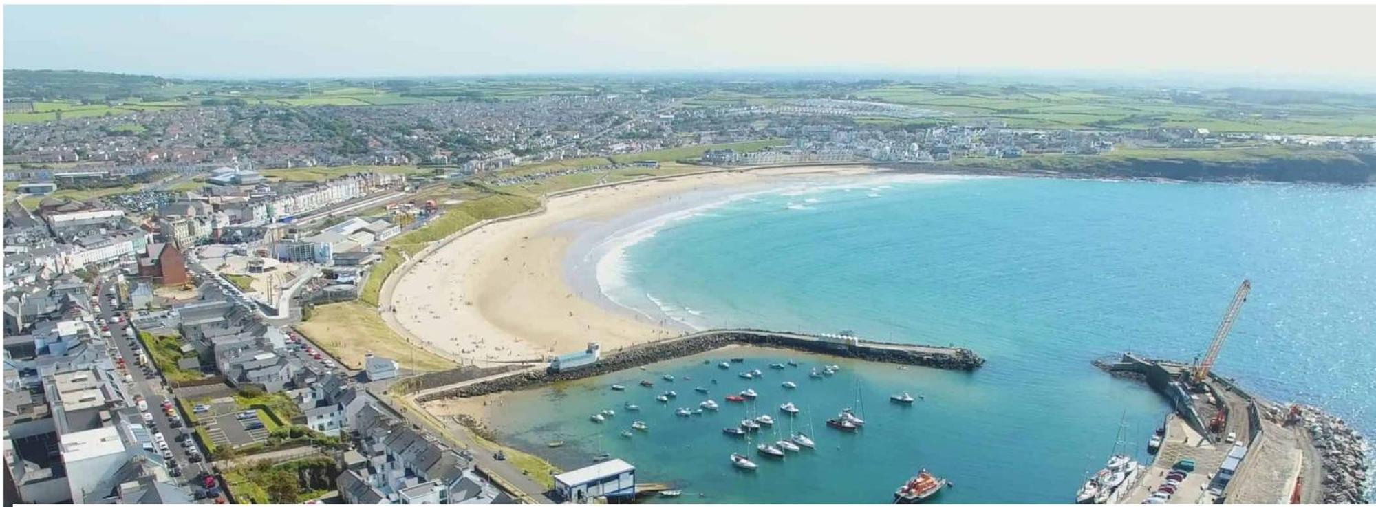 6 Dunluce Park - Portrush By The Sea Lägenhet Exteriör bild